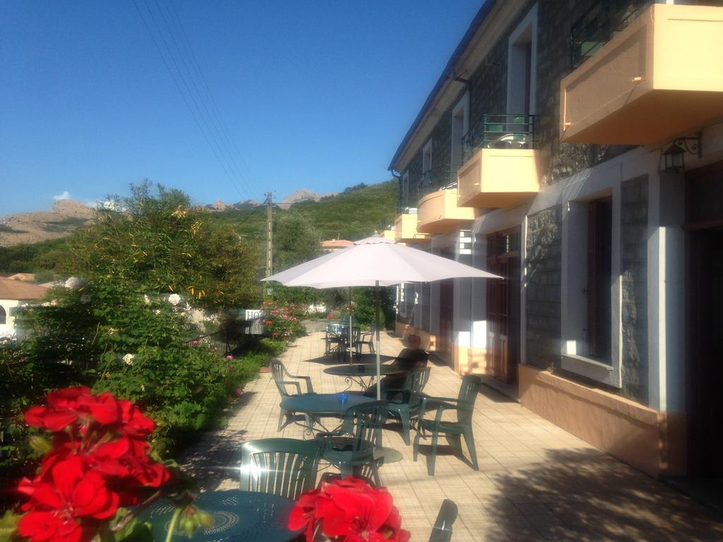 Hotel Les Calanques 피아나 객실 사진